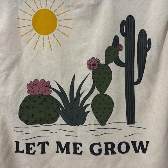 Recycled threads size medium NWT let me grow shirt - Picture 2 of 7